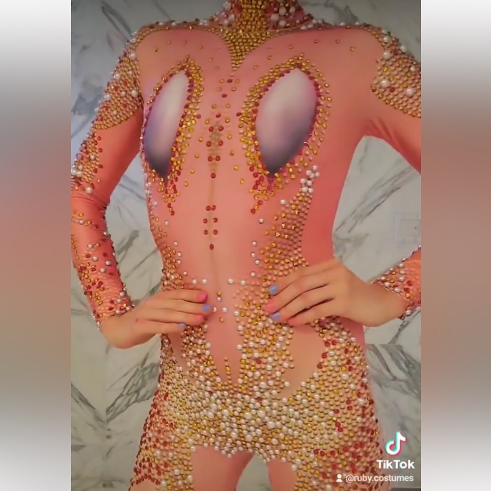 Stunning NWOT Pink Rhinestone Aerial Dance Circus Catsuit Bodysuit Unitard - Picture 8 of 9